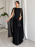 Robe Longue SUNA – Robe Élégante à Manches Cape